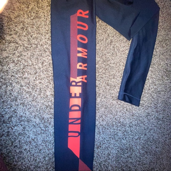 UA Heatgear compression leggings - Picture 11 of 12